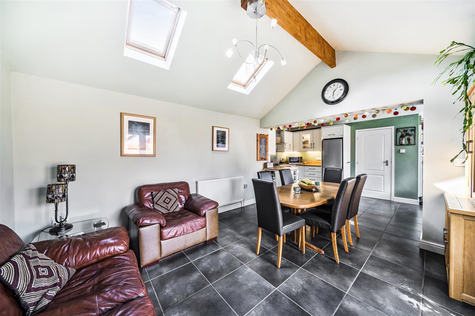 St Nicholas Close, Waunarlwydd, Swansea, SA5 4QB